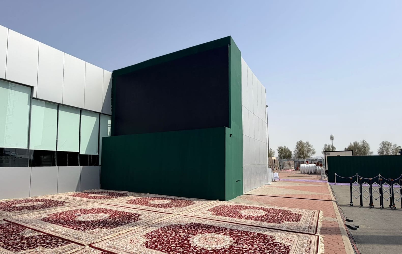 استعراض قوات أمن الحج